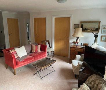 2 bedroom flat to rent - Photo 6