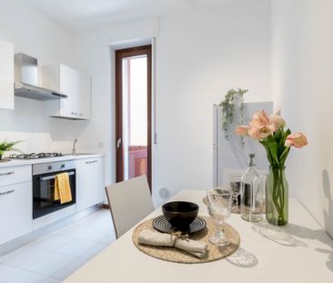 Wonderful single room in Via Luciano Zuccoli -Maggiolina - Martesana - Photo 4