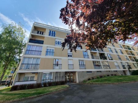 Location Appartement 3 pièces 66m² ST BRIEUC 22000 - Photo 4