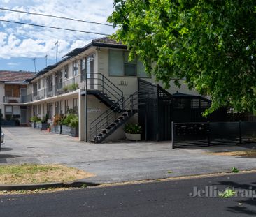 1/111 Gillies Street, Fairfield - Photo 2