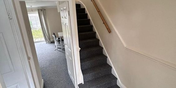 3 bedroom semi-detached house to rent - Photo 3