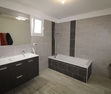 Location Maison 4 pièces 112m² - Photo 6