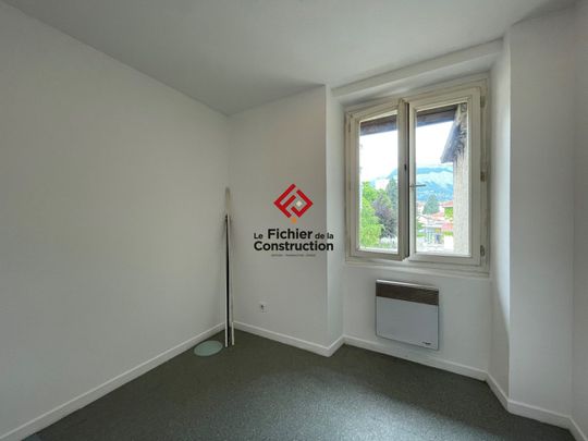 Location Appartement 2 pièces 24m² ST MARTIN D HERES 38400 - Photo 1