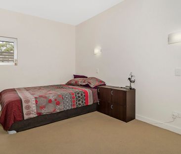 Two Bedroom Apartment - Photo 2