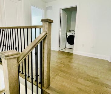 For Lease - 65 Copperhill Heights, Barrie, Ontario - Photo 6