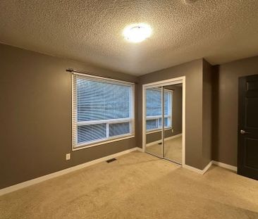 For Lease - 26 Hartsfield Drive Unit# 1, Clarington, Ontario - Photo 3