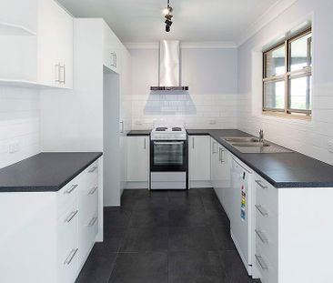 RENOVATED BRICK HOME IN ‘THE AVENUES’ - Photo 6