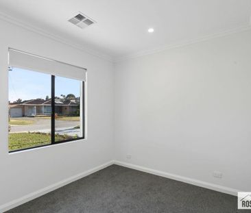 BRAND NEW MODERN HOME WITH QUALITY FINISHES! - Photo 2