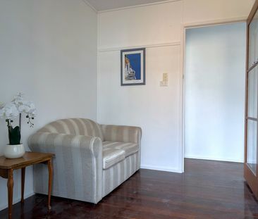Extra-Large Furnished Room in Convenient Newtown Location - Photo 1