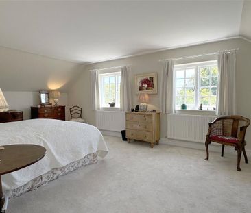 5 bedroom detached house to rent - Photo 3