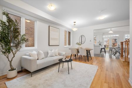 For Lease - 15 Tamblyn Trail, New Tecumseth, Ontario - Photo 2