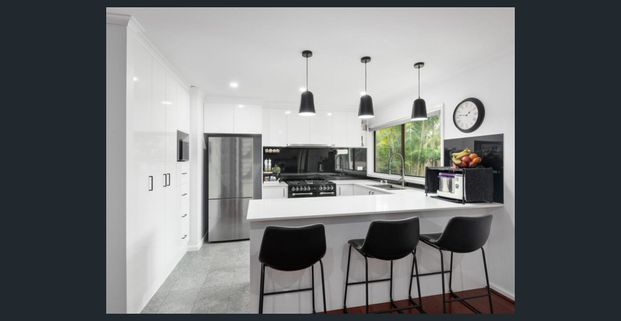 Family Home with Multi-Purpose Room, Enjoy Modern Luxury and Outdoor Entertaining - Photo 1