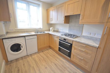 Church Close, Church Street, Epsom, Surrey, KT17 4PT - Photo 5