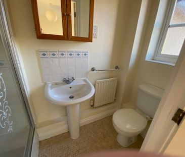 Cressbrook Drive, Great Cambourne, CB23 - Photo 3