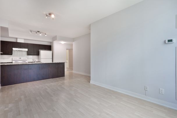 2 Bedrooms + Den Large - Photo 1