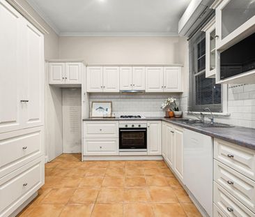 129 Waverley Street, Moonee Ponds VIC 3039 - Photo 4