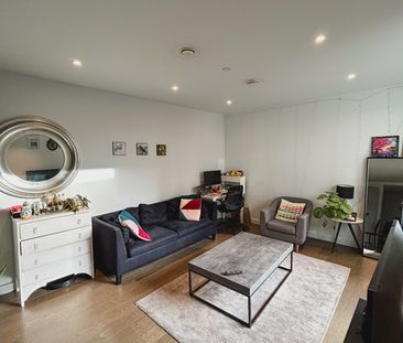 1 Bed Flat, Baldwin Point, SE17 - Photo 4