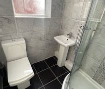 Room 5, Walsgrave Road, Coventry - Photo 6