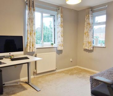 3 bedroom semi-detached house to rent - Photo 3