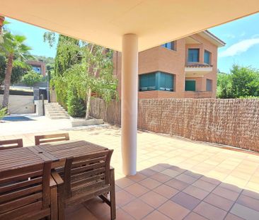 Barcelona, Catalonia 08198 - Photo 3