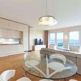 Klimatisierte 2-Zimmer-Wohnung | 84 m² | 13 m² Loggia | Donau-, Donaupark- & Kahlenbergblick | UNO City / IAEA | U1 Kaisermühlen - Photo 1