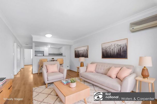 3 BEDROOM + STUDY - Photo 1