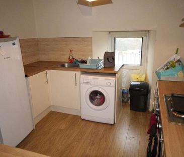 4 bedroom house share to rent - Photo 4