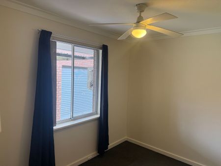 Neat As a Pin Home in Quiet Pocket. - Photo 5