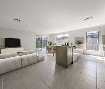 Stunning Brand New Family Home - Photo 6