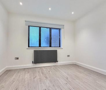 3 bedroom apartment to rent - Photo 5