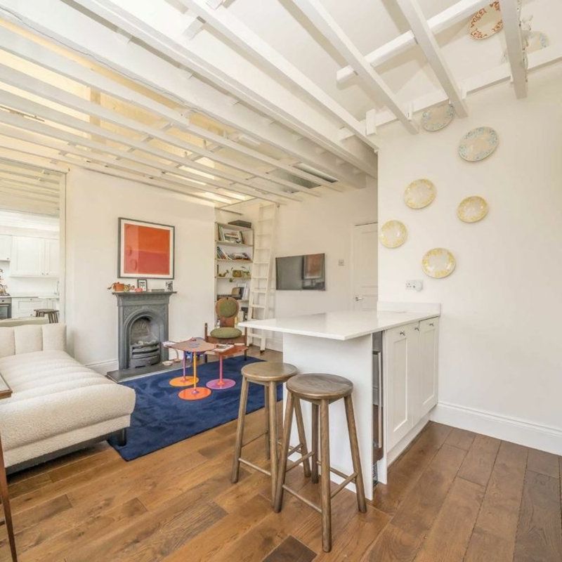 Isledon Road - Photo 1