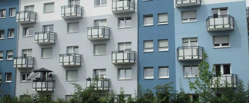 Schöner Wohnen: Renovierte 2,5 - Zimmer-Wohnung mit Balkon und Einbauküche! - Foto 1