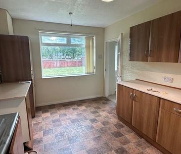 Low Grange Avenue, BILLINGHAM - Photo 2