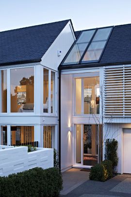 Modern residential house design retains traditional Remuera character - Photo 1