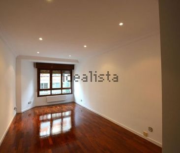 Alquiler de piso en Calle Fray Ceferino - Photo 2