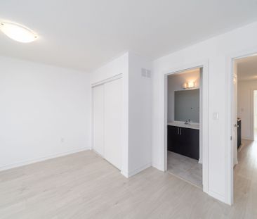 For Lease - 25 Tobias Lane, Barrie, Ontario - Photo 5