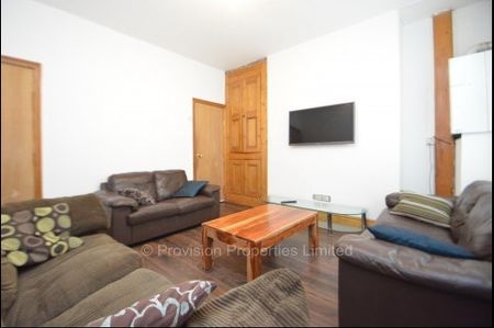 5 Bedroom Student Houses Hyde Park Leeds - Photo 2