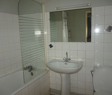 Location Appartement 3 pièces 85m² - Photo 3