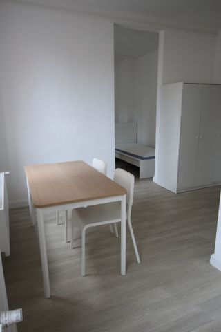 Studio de 24.47 m², rue Pharaon de Winter – Vieux Lille réf 753-005 - Photo 3