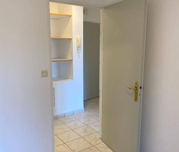 Location appartement rénové 2 pièces 38.13 m² à Die (26150) 4 - Photo 5