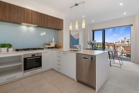 Stylish, High-Quality Townhouse in AlbanyÃ¢€™s Gated Community - Photo 3