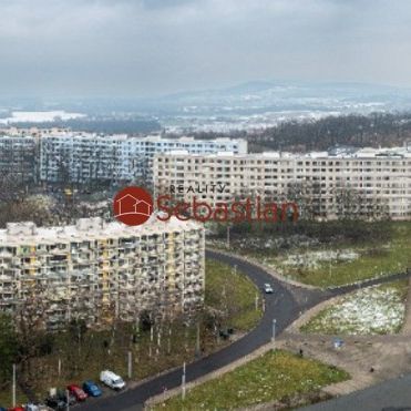 Pronájem bytu 2+1 40 m², Antonína Sochora 1516, Teplice - Photo 1
