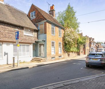 5 bedroom semi-detached house to rent - Photo 4