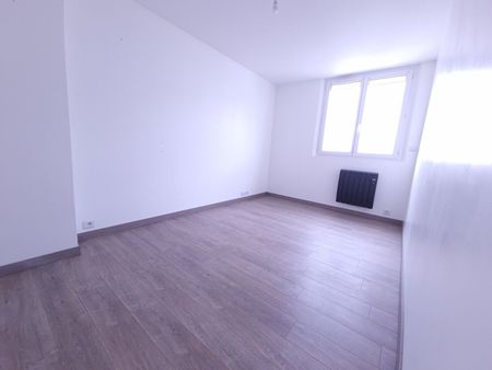 Location Appartement Reze 2 chambres garage - Photo 4