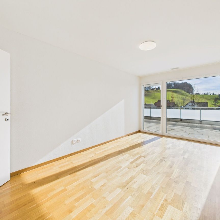 Unique apartment in Wald ZH with 5.5 rooms and breathtaking views - Foto 1