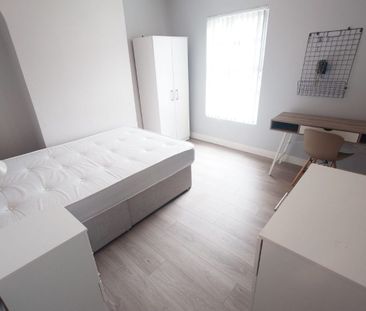 Hawkins Street, Liverpool. - Photo 5