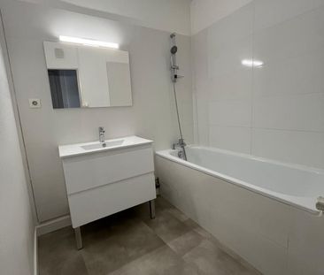 Location Appartement 2 pièces 40m² VILLEURBANNE 69100 - Photo 4