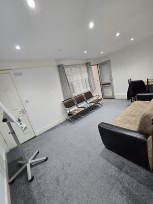 1 Bed Flat, Katherine Road, E7 - Photo 1