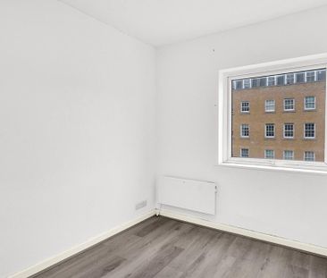 4 bedroom maisonette to rent - Photo 1