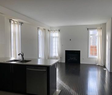 For Lease - 333 Hincks Drive, Milton, Ontario - Photo 1